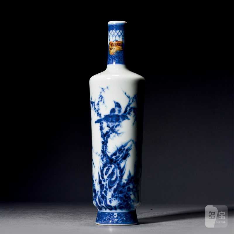 民国 王步风格青花花鸟棒槌瓶